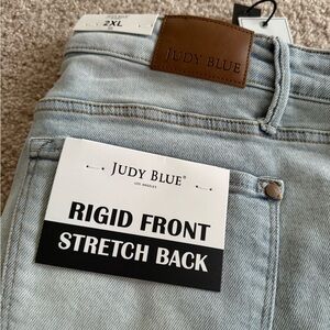 Judy Blue Women's Light Blue Jean shorts
